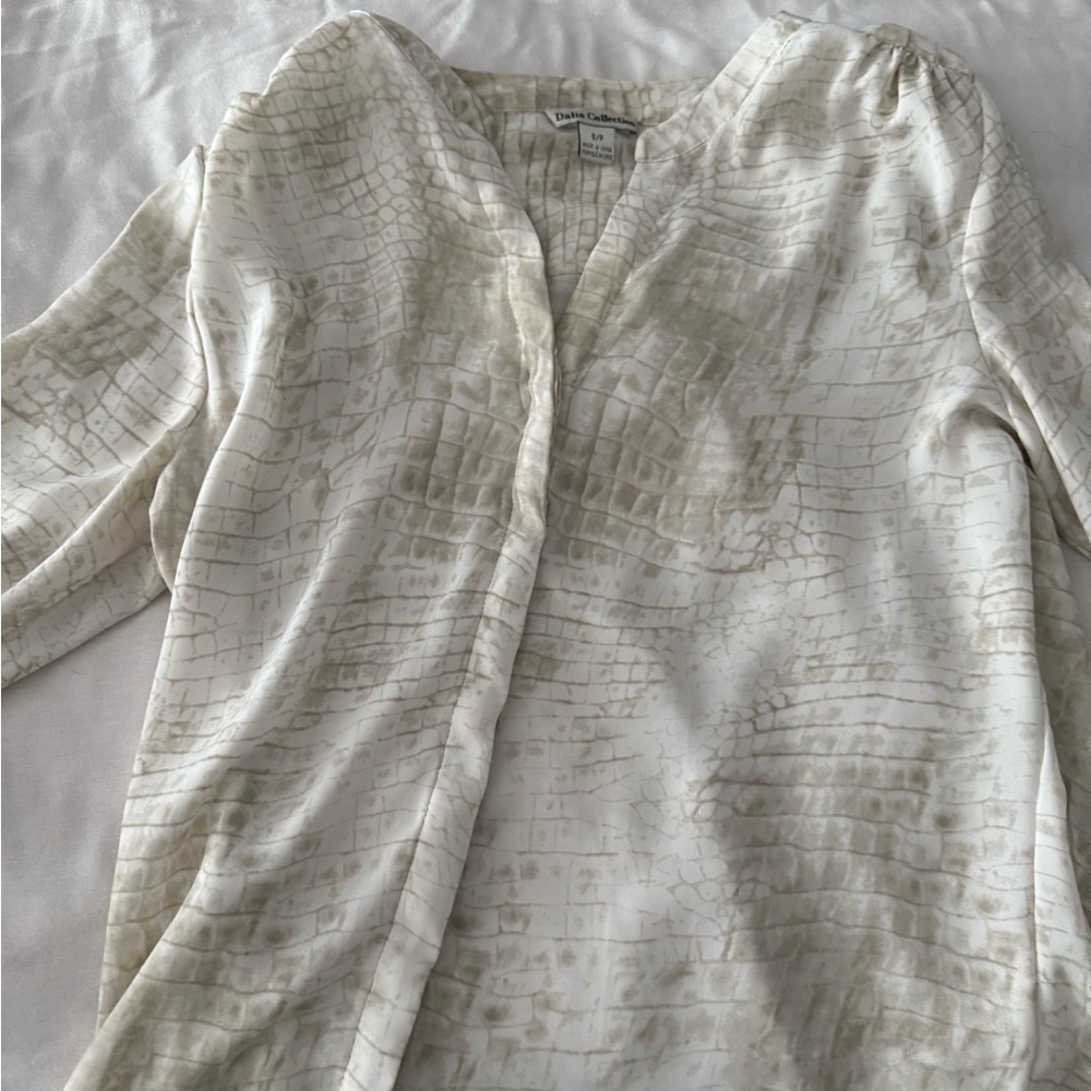 Dalia Collection Tan Blouse Mandarin Collar Relaxed Fit